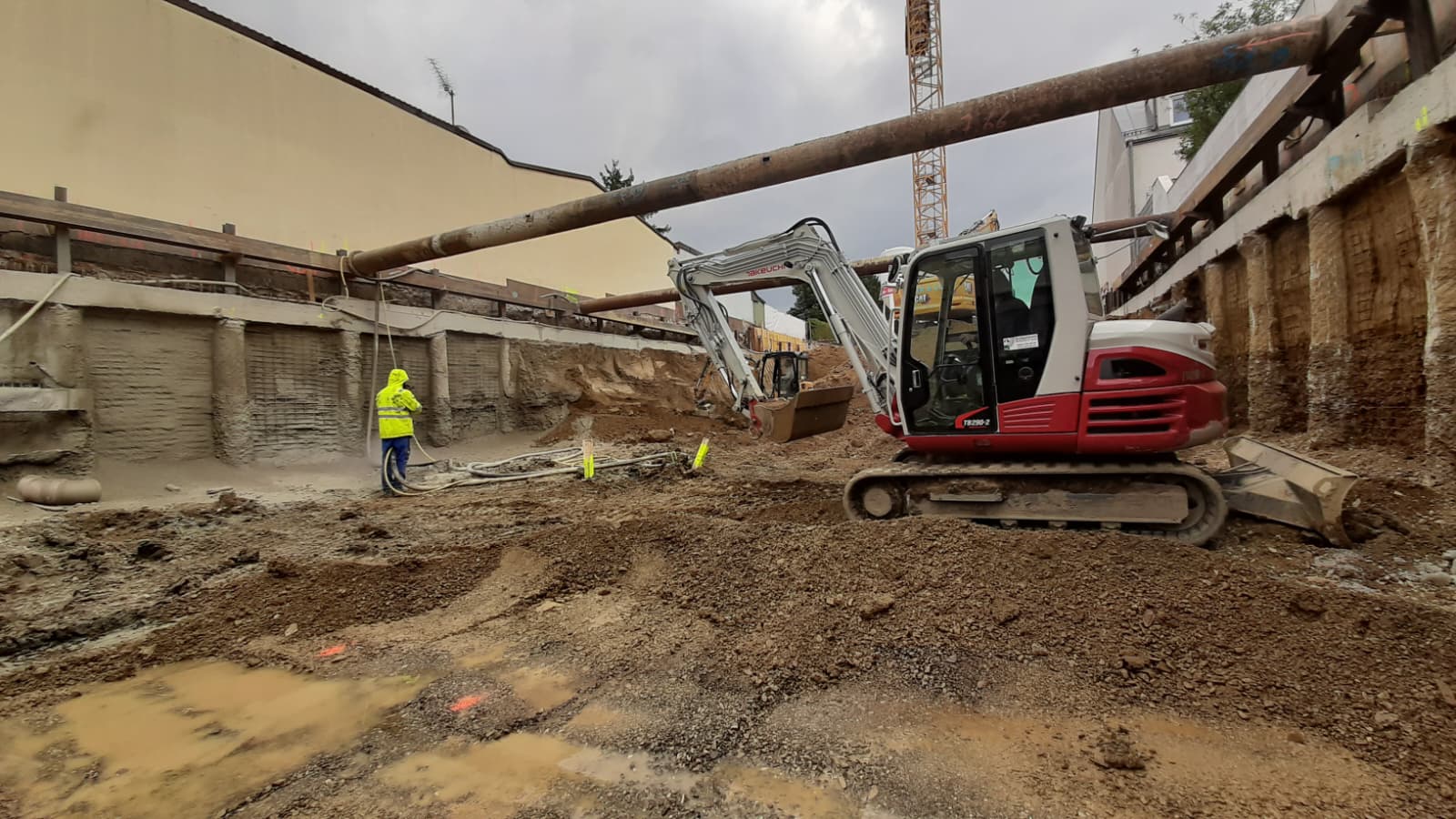 Erdarbeiten mit Bagger